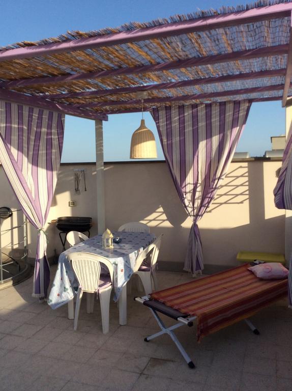 Апартаменти Dolce Casa Di Elena Неттуно Екстер'єр фото